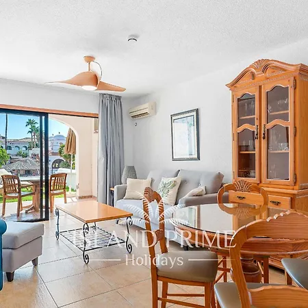 Apartman Garden With Heated Pool Views Fc14-1xe